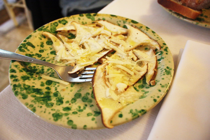restaurant-cibus-carpaccio-with-mushrooms