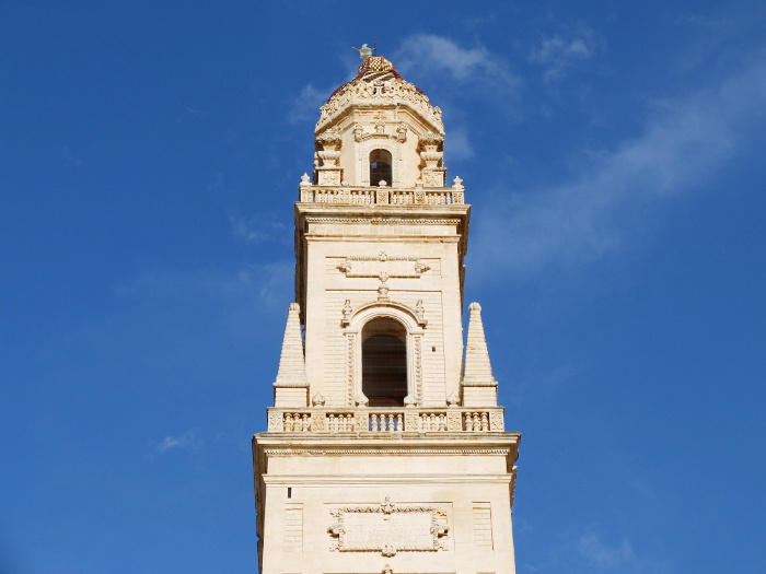 bell-tower-lecce-salento