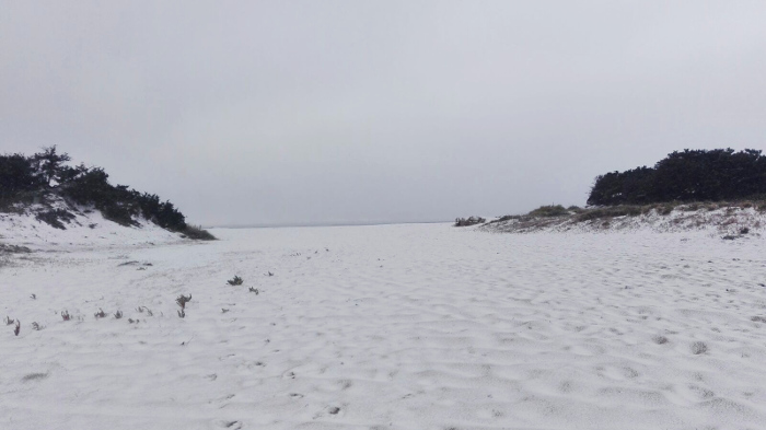 Torre Lapillo beach like you’ve never seen it before, with snow!